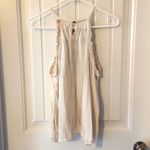 Floral embroidered peasant tank top - Picture 5 of 6